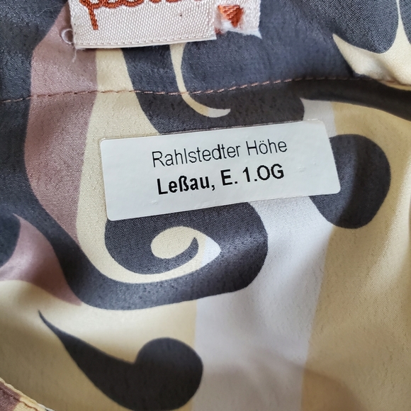 Vintage Abstract Colorful Top - Picture 9 of 9